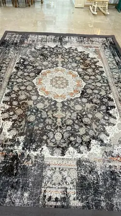 کاور فرش و روفرشی کشدار طرح وینتیج پتینه رنگ طوسی ترکیب کرم طلایی  کد 1648 (با فیلم)
