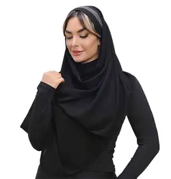 مقنعه لبنانی