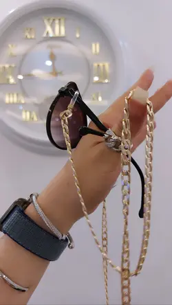 عینک گربه ای معروف به بی وزن مشکی