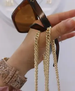 عینک اسپرت کد ۰۱۲۶ عسلی