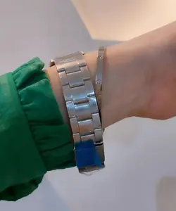 ساعت والار کوارتز کد ۰۰۷