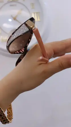 عینک جیمی بغل شاین کد ۱۳۲ صورتی نسکافه ای