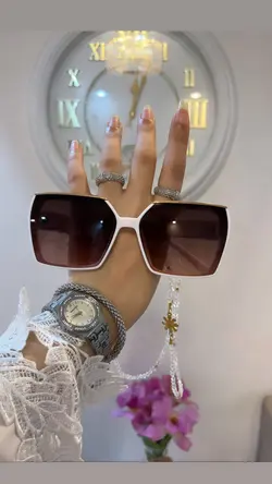 عینک بالا طلایی  ysl کد ۰۱۸۱ سفید