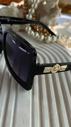 عینک ورساچه