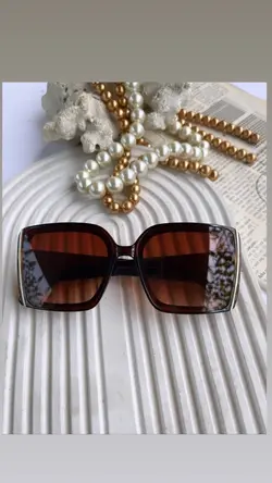 عینک کارولینابغل طلایی کد ۰۲۱۲ رنگ عسلی