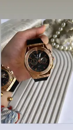 ساعت مردانه هابلوت کد ۰۲۳۲ رنگ گلد