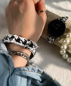 ساعت NOMAD کد ۰۳۰۸ رنگ‌ سفیدمشکی