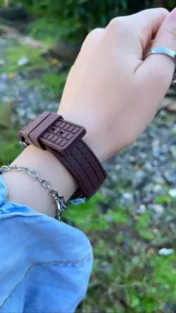 ساعت پتک فیلیپ کد ۰۳۲۱ رنگ قهوه ای