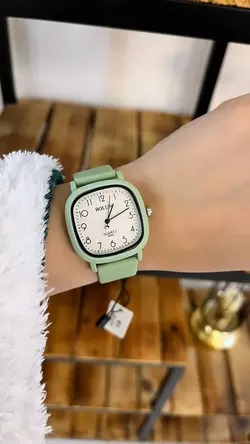 ساعت BOLUN کد ۰۳۹۰