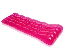 تشک بادی مواج روی آب اینتکس