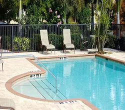 ساخت استخر تفریحی