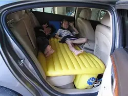 تشک بادی داخل ماشین ساندرو