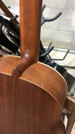 خرید گیتار کلاسیک کوئینکا Cuenca 5 Nature کارکرده در حد نو - سازی ها