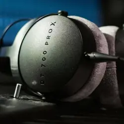 هدفون استودیویی بیرداینامیک Beyerdynamic DT 700 Pro X آکبند