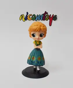 فیگور آنا با لباس سبز 2