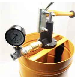 تست لوله آب 25 بار فشار قوی