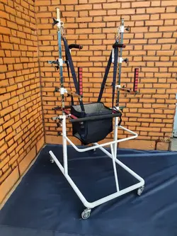 گیت ترینر استند زیر بغلی