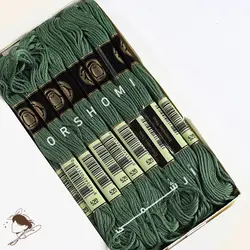 نخ گلدوزی پنگوئن کد 520