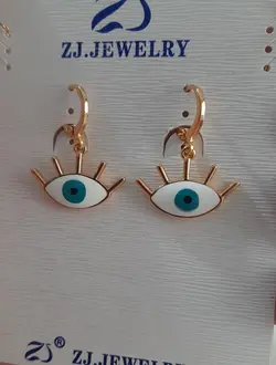 گوشواره مدل چشم مژه دار طرح طلا کد E1۰۴