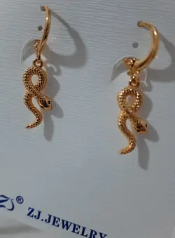 گوشواره مدل مار طرح طلا کد E102