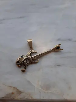 پلاک گیتار طلایی استیل خاص