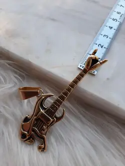 پلاک گیتار طلایی استیل خاص