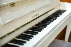 پیانو آکوستیک دیواری سمیک JS-115