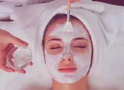 پاکسازی پوست صورت وگردن