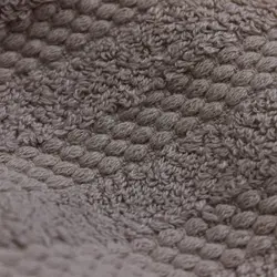 حوله حمامی پیشروتاب - برق لامع (تضامنی) مدل سزار سایز 100×160 سانتی‌متر