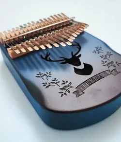 کالیمبا موکارین طرح گوزنی آبی