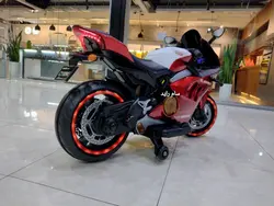 موتورشارژی بزرگ pnatid قرمز