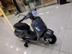 موتور شارژی وسپا ریموت دار