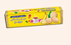 بیسکویت ساقه طلایی کرمدار با طعم موز وزن 192 گرم ( 48 عددی )