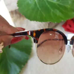 عینک آفتابی زنانه اکسسوری