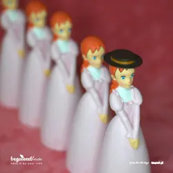 فیگور آنشرلی با دامن صورتی