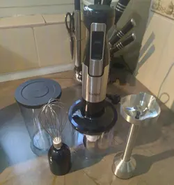 گوشت کوب برقی چهار کاره برند تکنو مدل Techno TS-121s