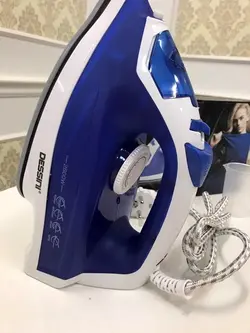 اتو بخار دستی 2500 وات برند دسینی مدل Dessini DS-332