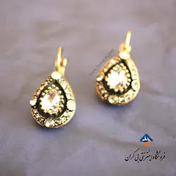 گوشواره سیاه قلم