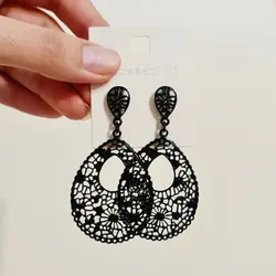 گوشواره طرح قطره برند accessories