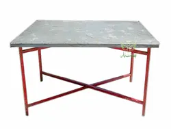 اجاره میز پذیرایی