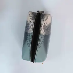 کیف لوازم آرایش فانتزی بزرگ طرح سایه کد 1072