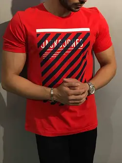 تی شرت کج راه personage