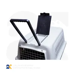 باکس حمل و نقل سگ و گربه به همراه چرخ و دسته کشنده مدل YL209کد8539