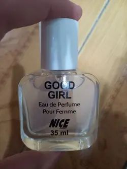 عطر جیبی زنانه نایس پاپت مدل گود گرل Good Girl حجم 35 میلی لیتر Nice Puppet Good Girl Pocket Perfume For Women