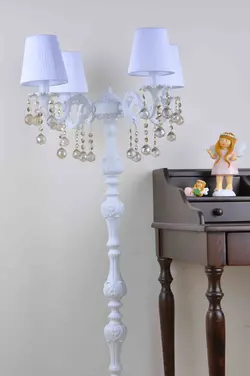 آباژور سالنی پیچک 4 شاخه با آویز کریستال شامپاینی