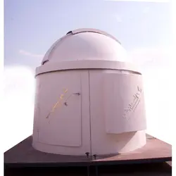 رصدخانه ۲/۳ متری فایبرگلاس موتوردار آسمان شب - موسسه طبیعت آسمان شب | فروشگاه تلسکوپ دوچشمی میکروسکوپ