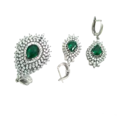 خرید نیم ست نقره ارزان با نگین سبز طرح طلا سفید ✅