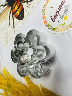 کاتر فشاری گل