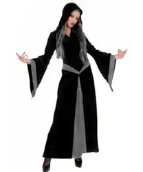 لباس زن جادوگر