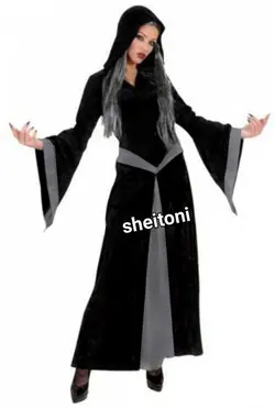 لباس زن جادوگر
